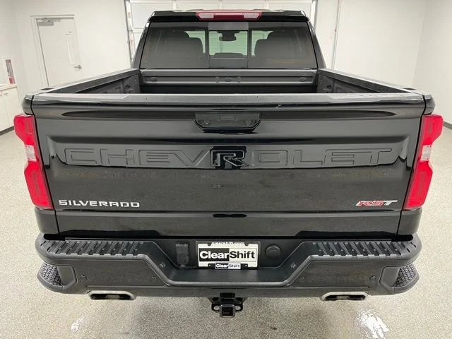 Used 2024 Black Chevrolet RST image 9