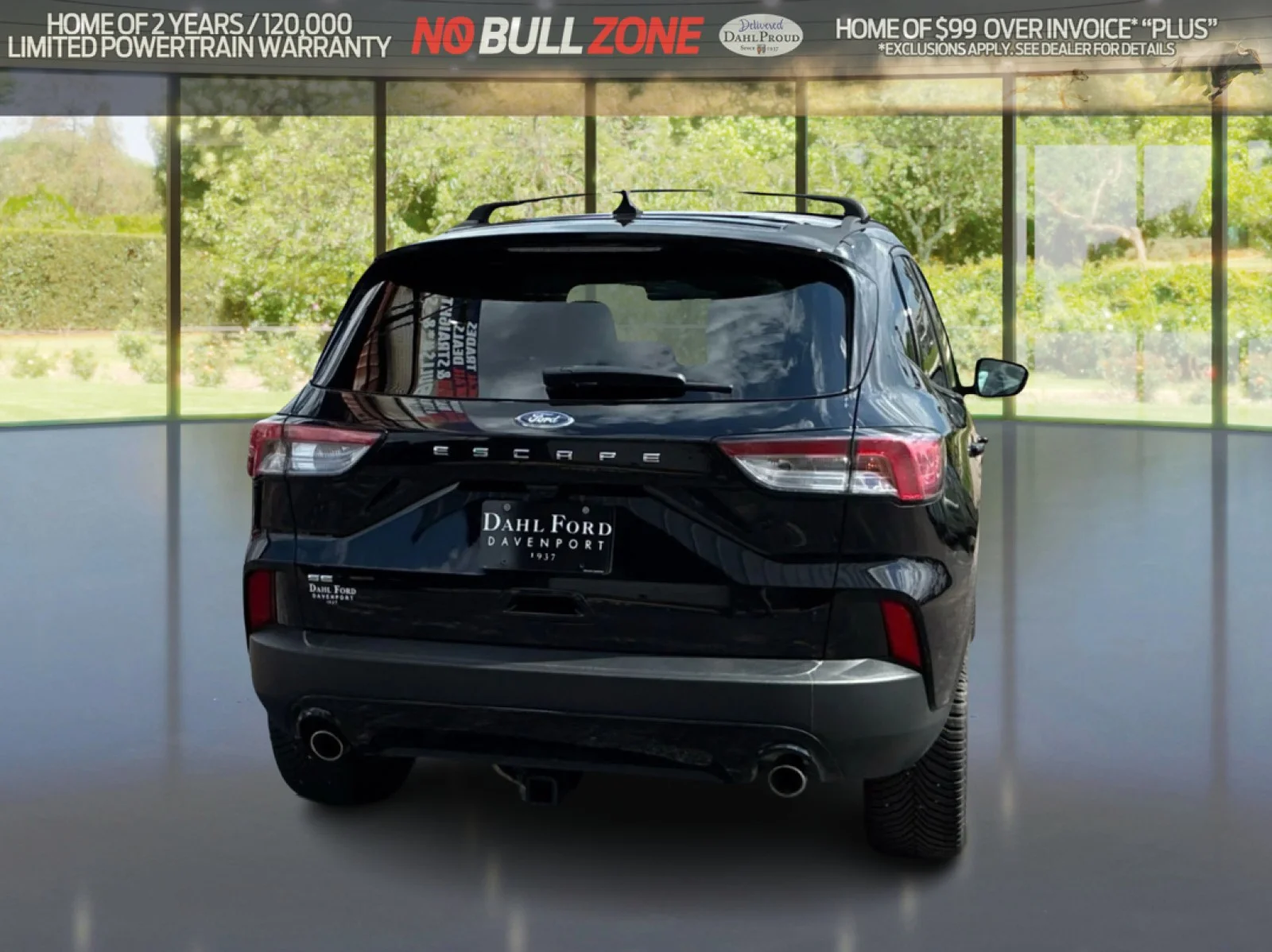 Certified Used 2022 Agate Black Metallic Ford SE image 4