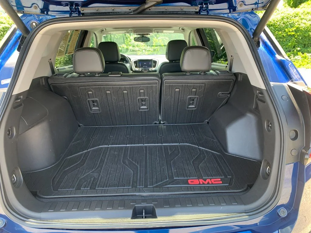 Used 2022  GMC SLT image 18