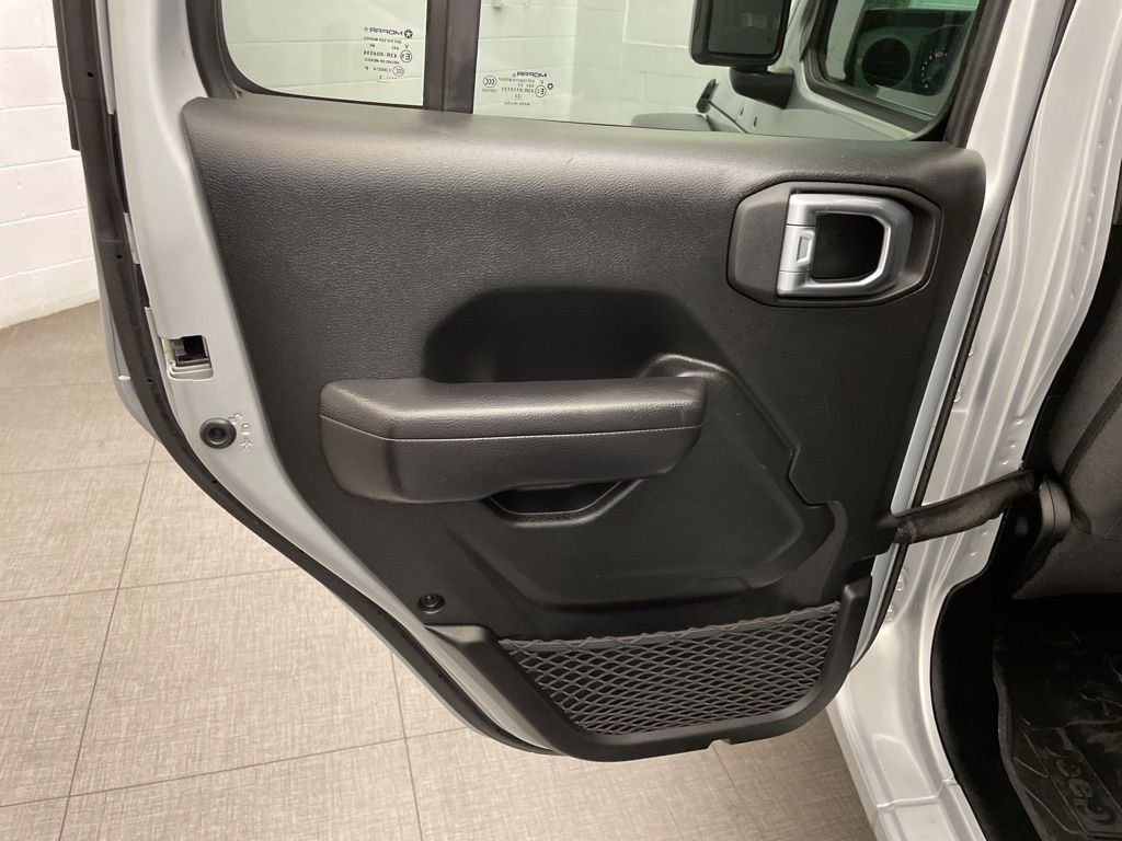 Used 2024 Silver Jeep Sport S image 20