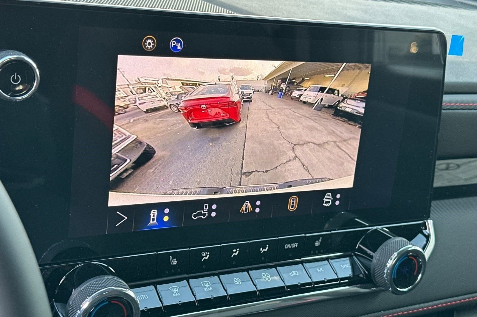 2025 Chevrolet Colorado Z71 - Photo 21