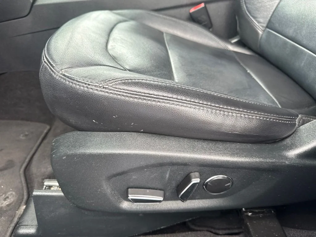 Used 2018 Red Ford XLT image 13