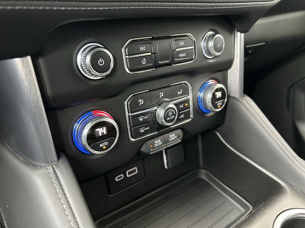 2024 GMC Yukon SLE - Photo 24