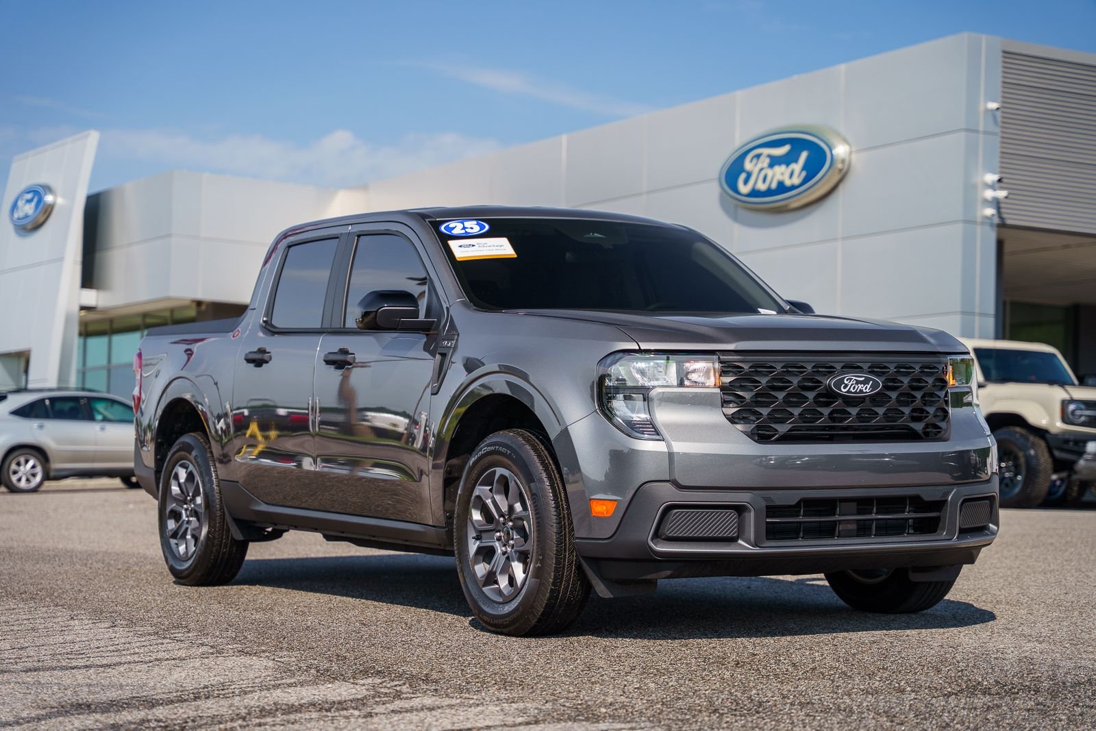 2025 Ford Maverick XLT FWD's photo