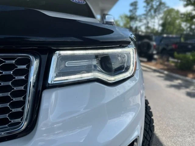 Used 2021 White Jeep Overland image 9