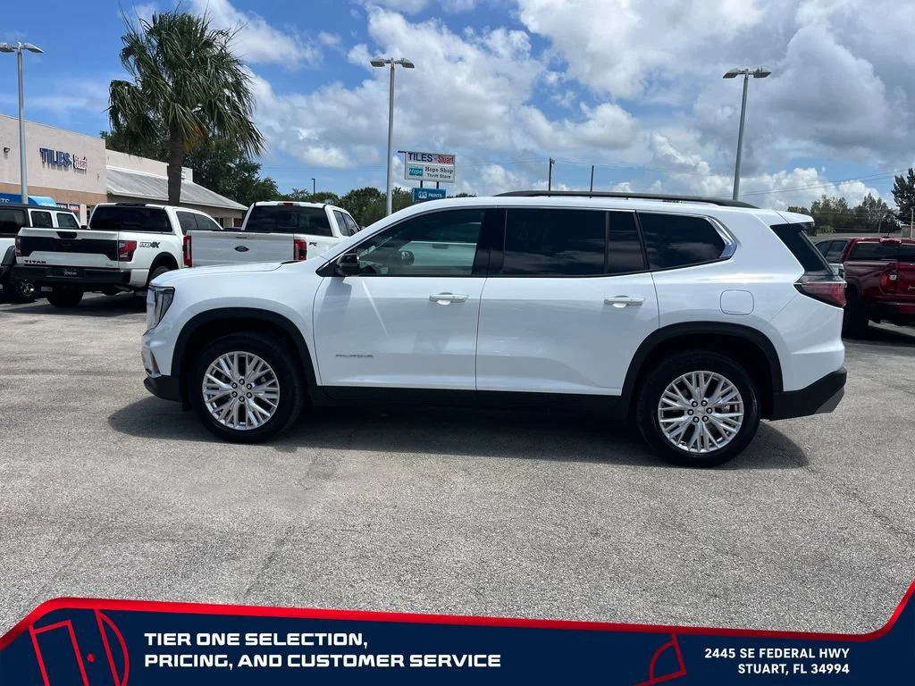 Used 2026 Summit White GMC Elevation image 8