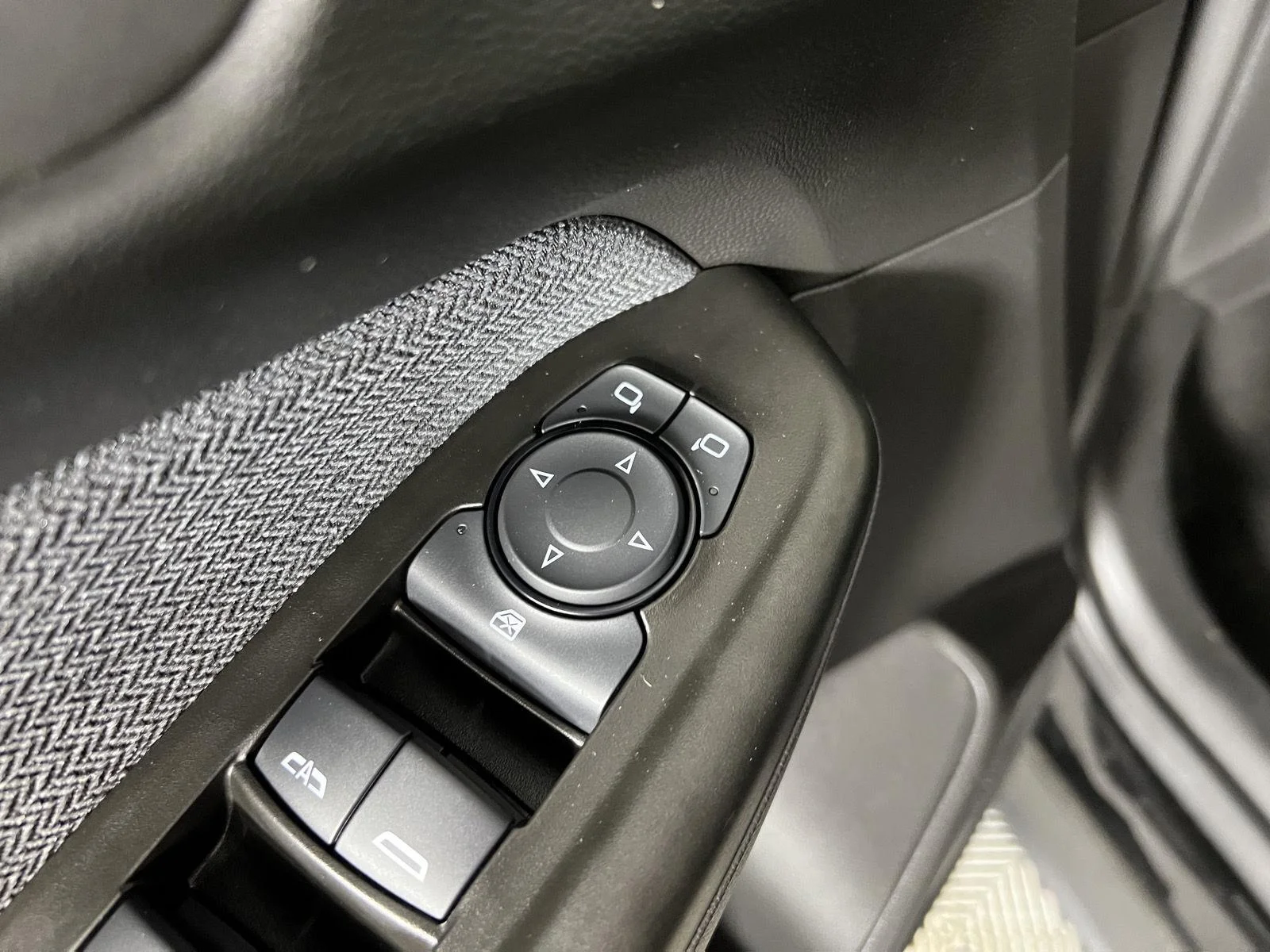 Used 2024 Mosaic Black Metallic Chevrolet LT image 14