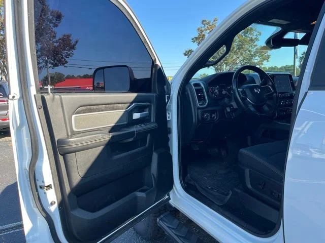 Used 2022 White Ram Big Horn image 4