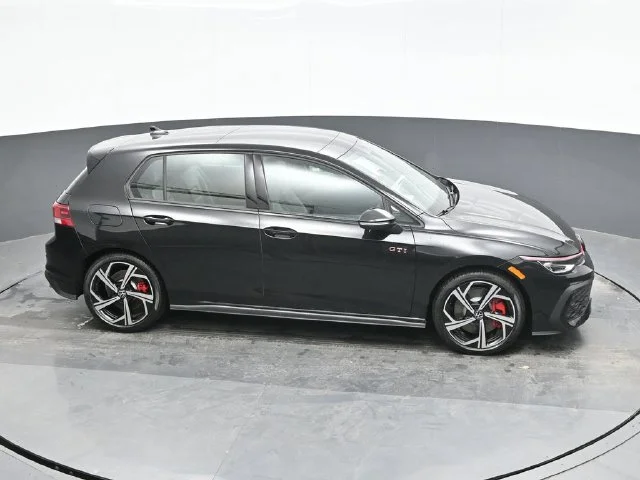 Certified Used 2026 Black Volkswagen SE image 16