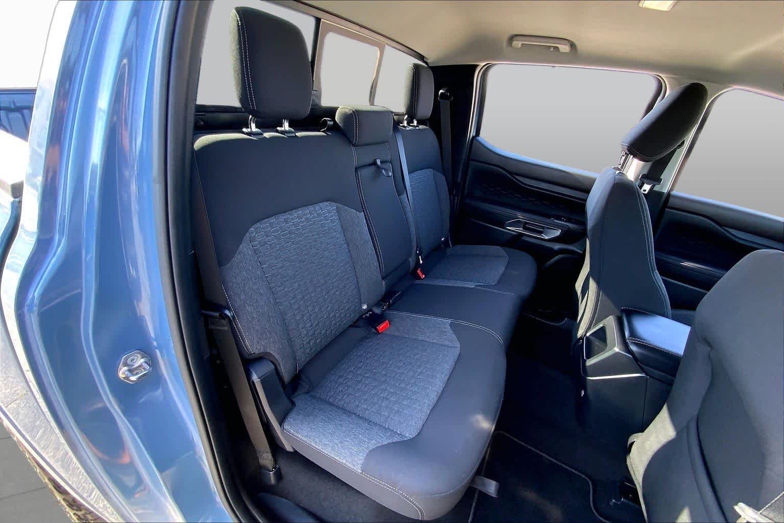 Used 2024 Azure Gray Metallic Ford XLT image 18