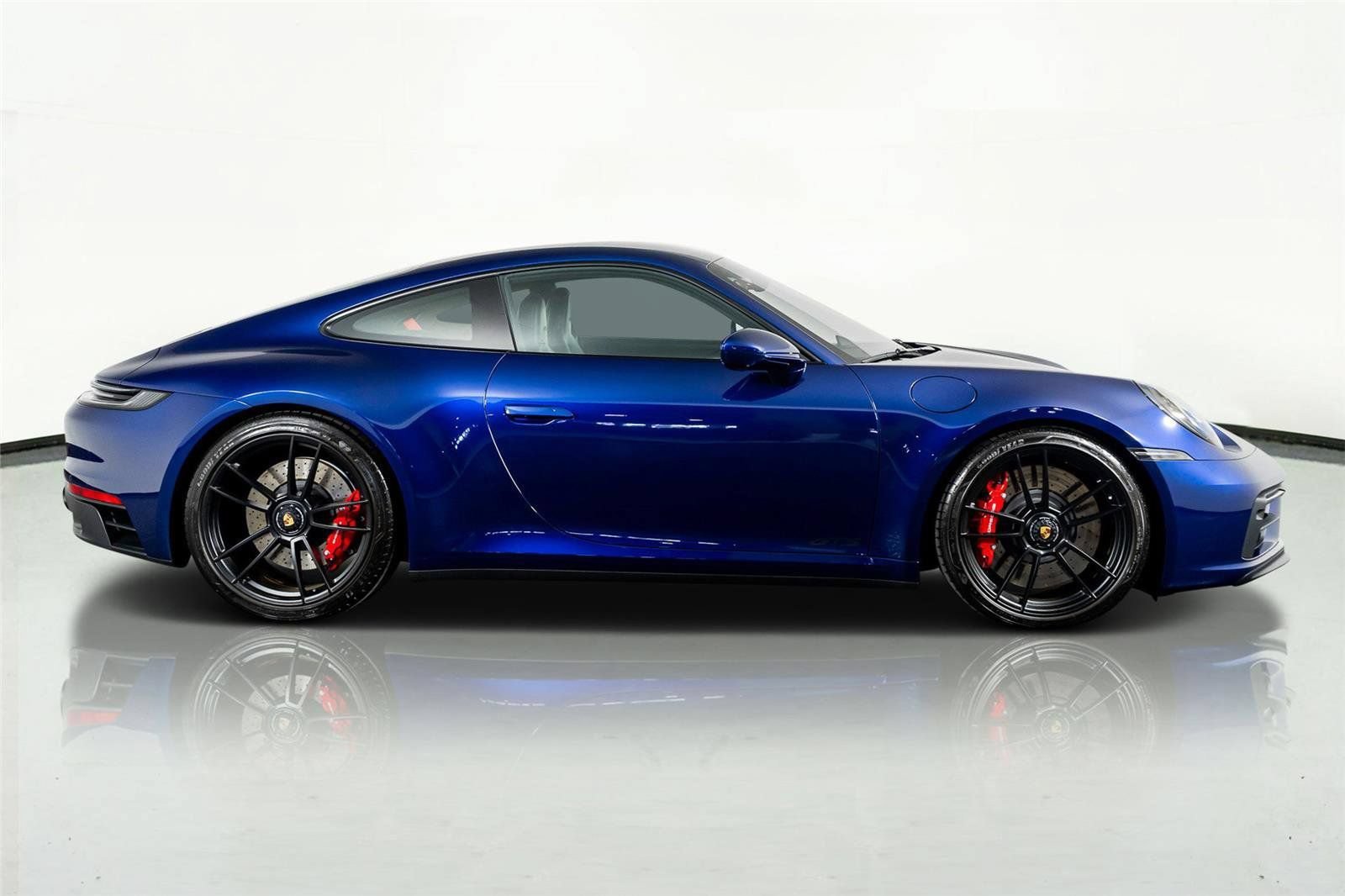 Used 2024 White Porsche Carrera GTS image 5
