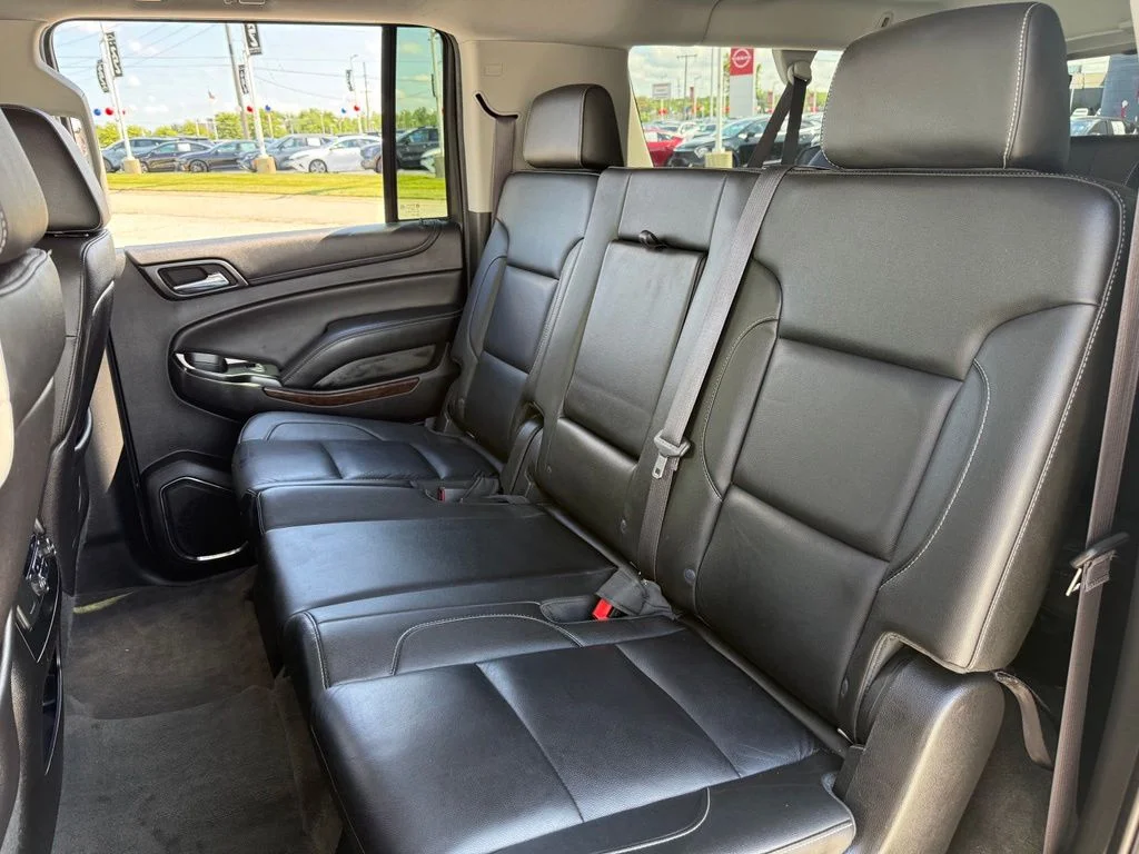 Used 2015 Gold Chevrolet LT image 23