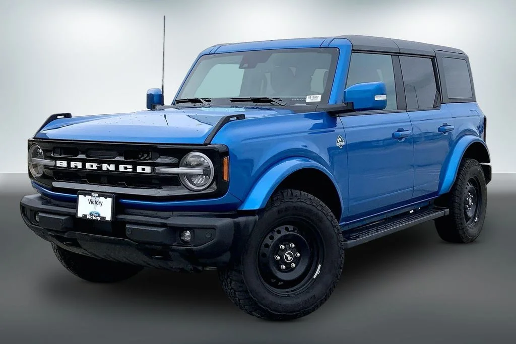Used 2024 Ford Bronco 4-Door Outer Banks with VIN 1FMDE8BHXRLB12607 for sale in Kansas City