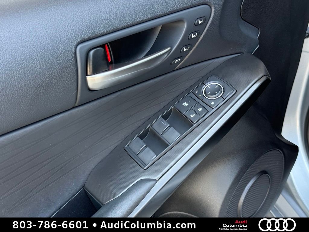 Used 2023 Silver Lexus 350 F SPORT image 20