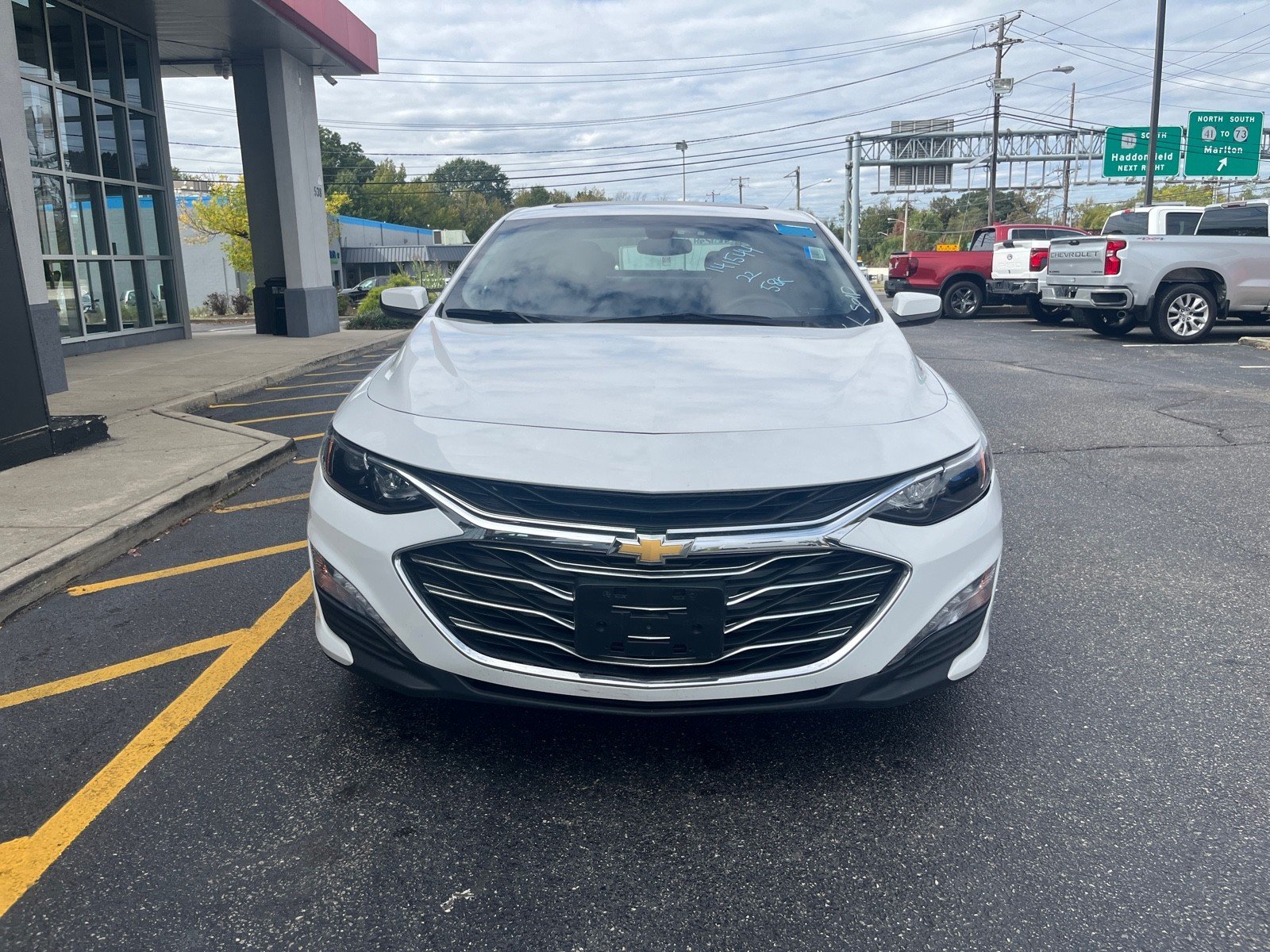 2022 Chevrolet Malibu 1LT photo 3