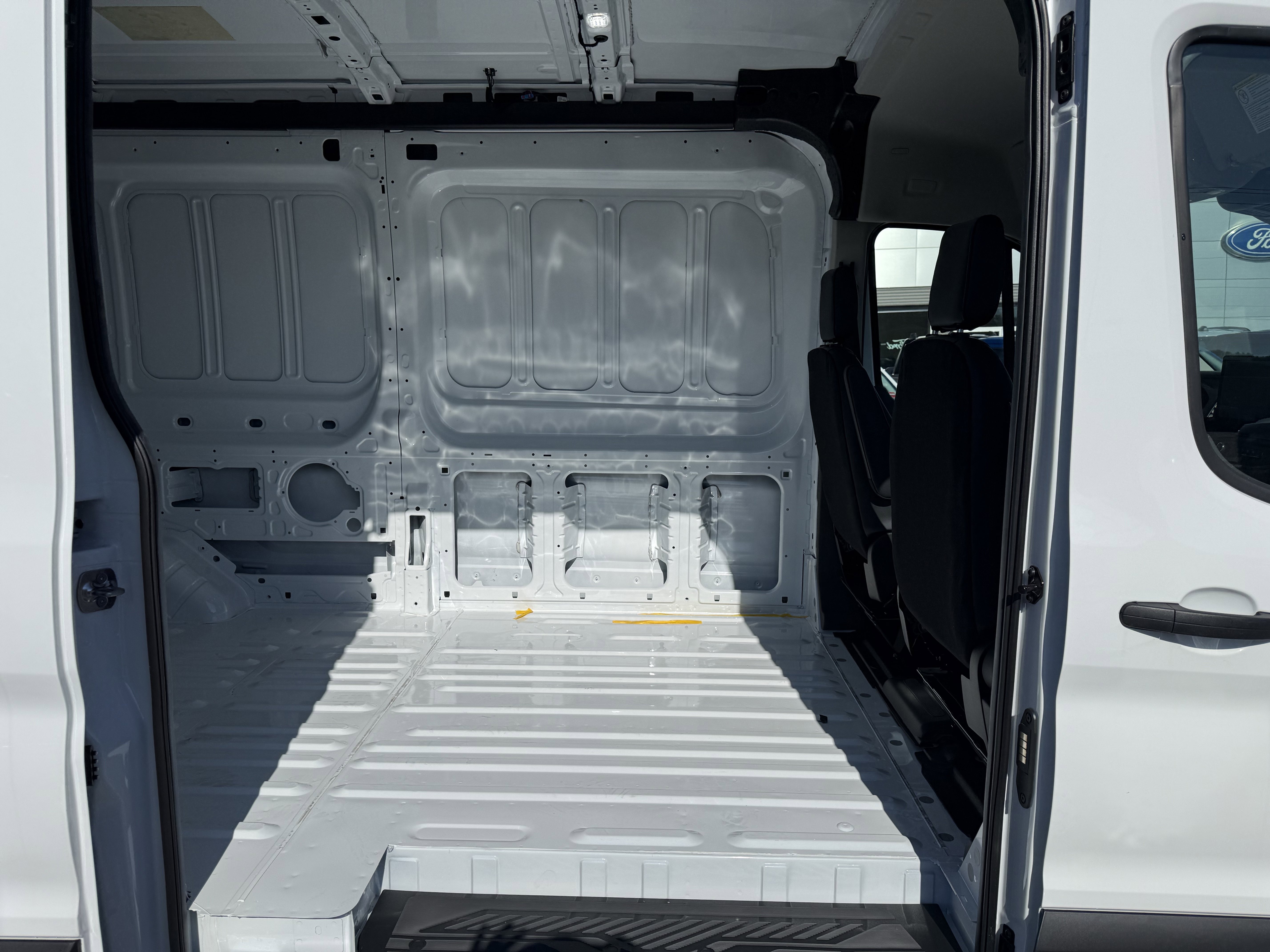 New 2026 Oxford White Ford Cargo Van image 5