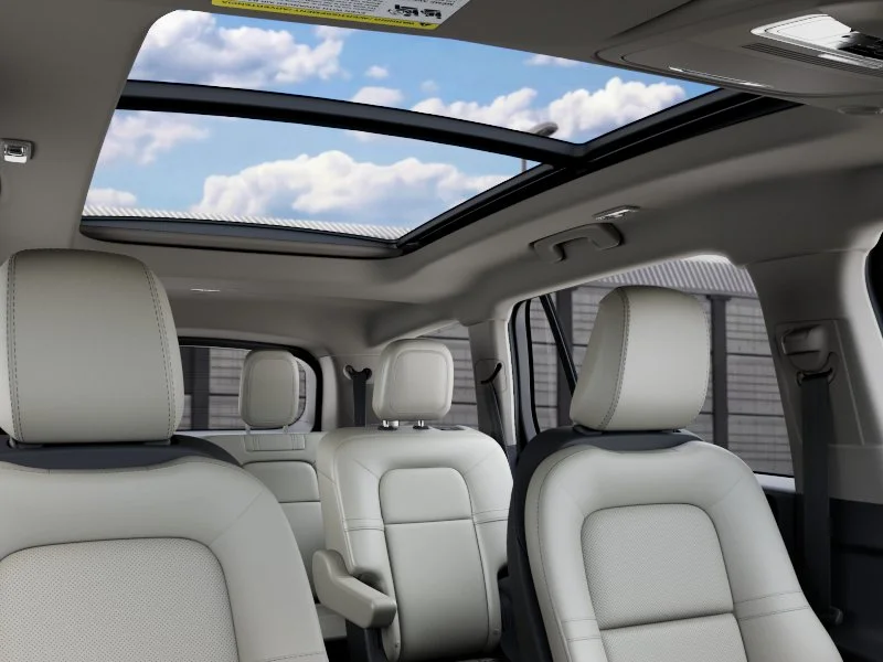 New 2027 Pristine White Metallic Tri-Coat Lincoln Premiere image 22