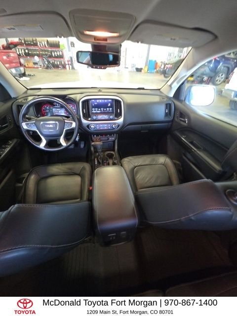 Used 2016 White GMC SLT image 14
