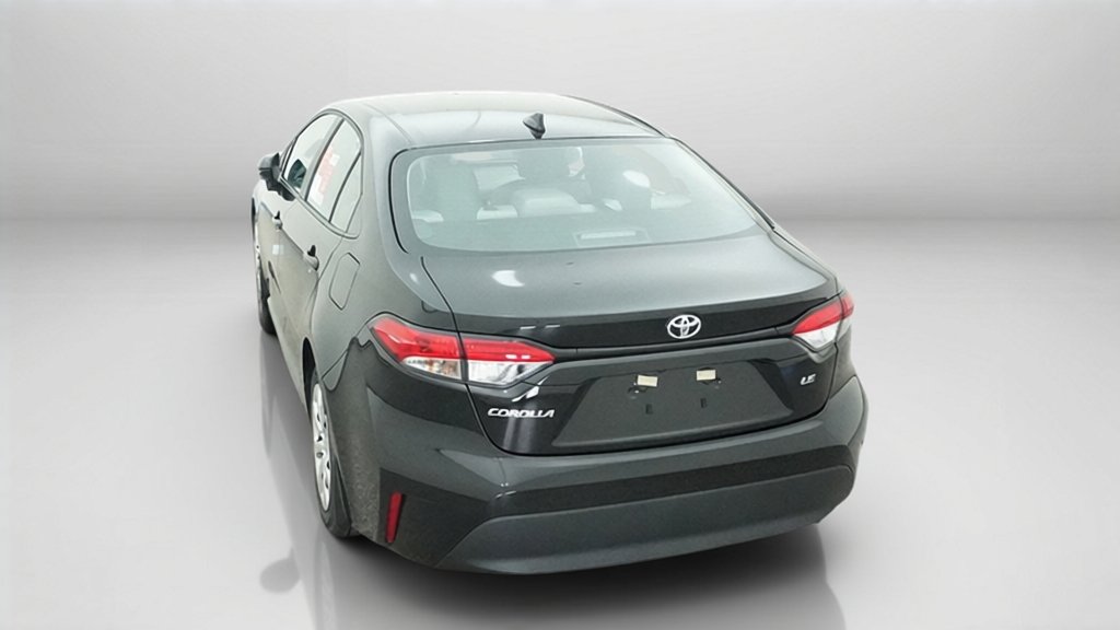 New 2027 Inked Toyota LE image 13