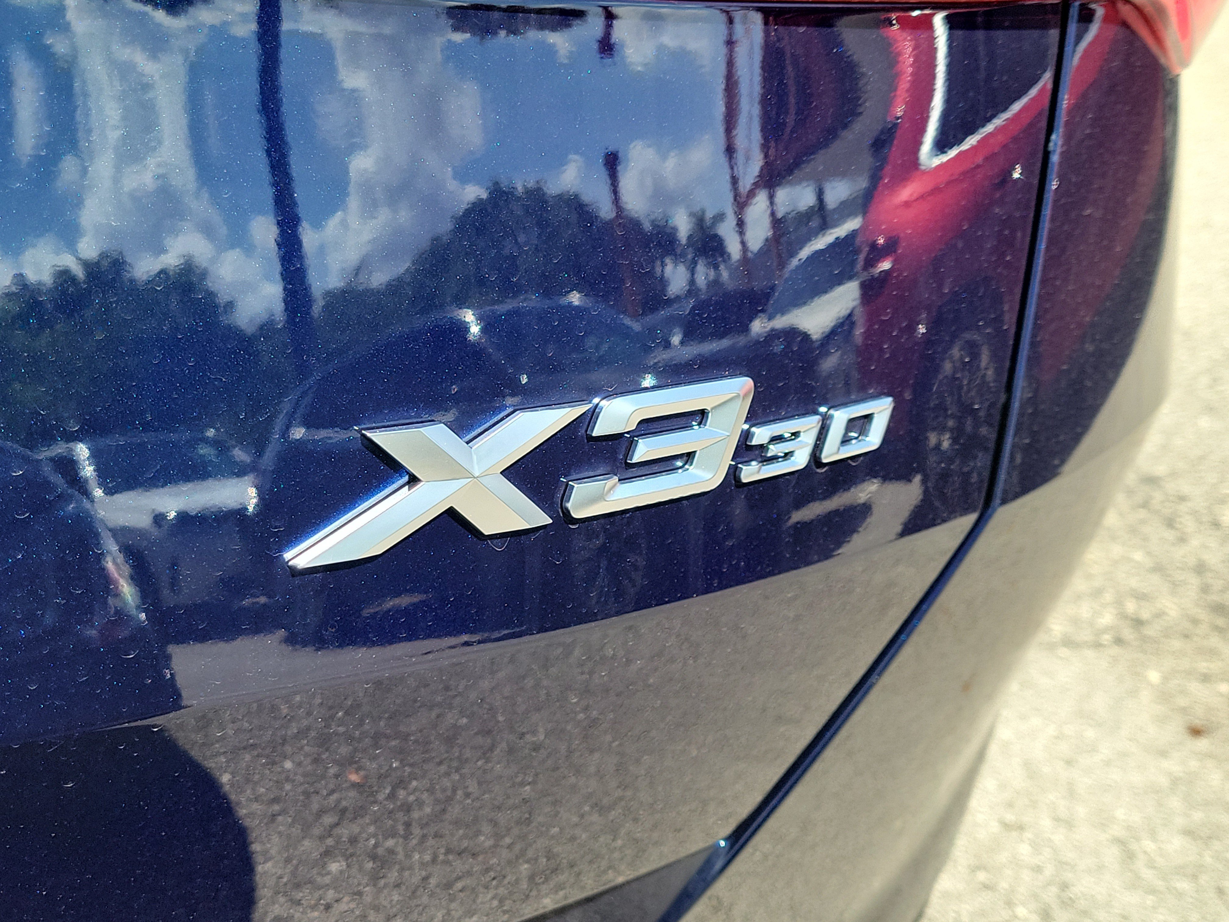 New 2026 Tanzanite Blue II Metallic BMW 30 xDrive image 6