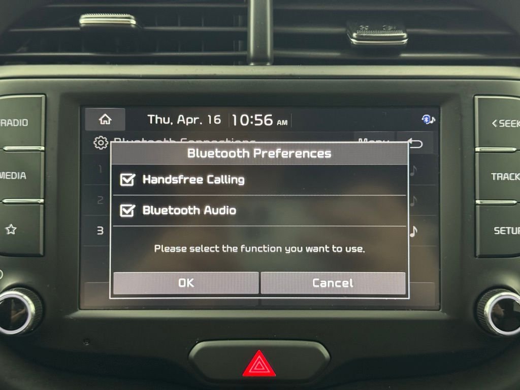 Used 2025 Mars Orange Kia LX image 22
