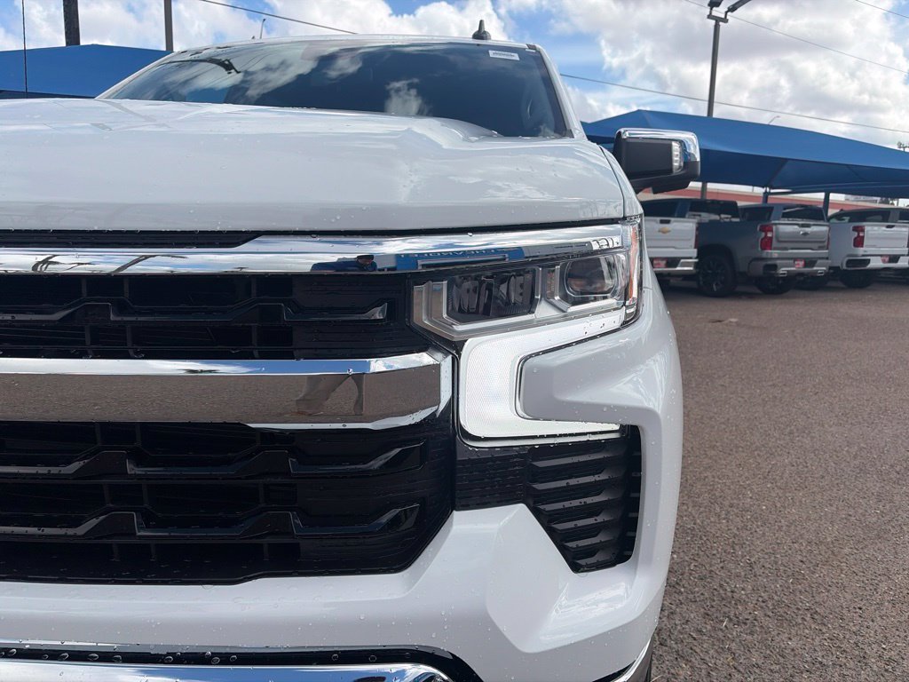 New 2026 Summit White Chevrolet LT image 3