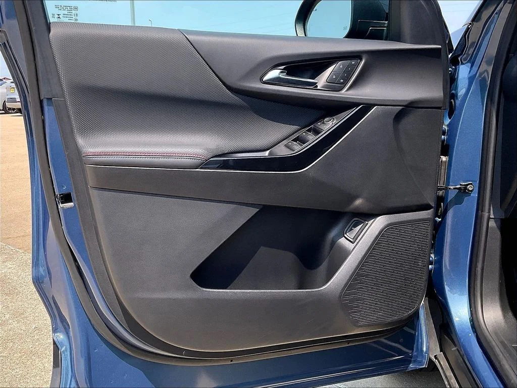 Used 2025 Blue Chevrolet RS image 31
