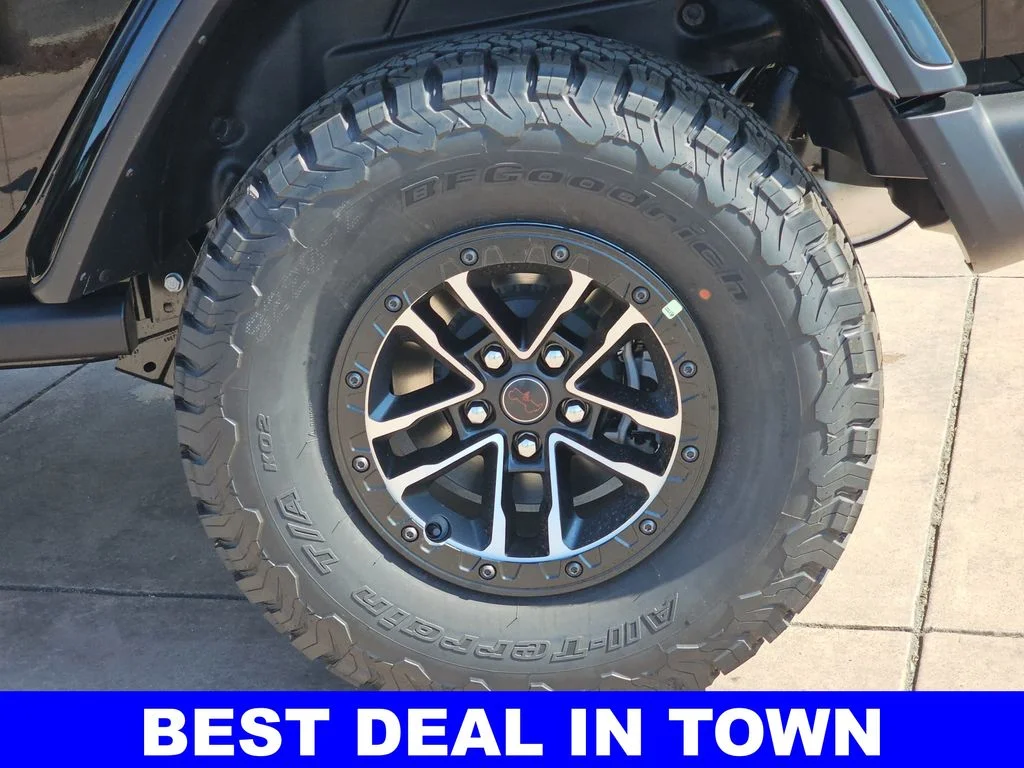 New 2026 Black Clear-Coat Exterior Paint Jeep Rubicon X image 25