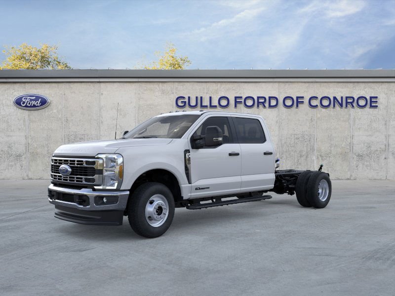 2026 Ford F-350 Super Duty Chassis Cab XL