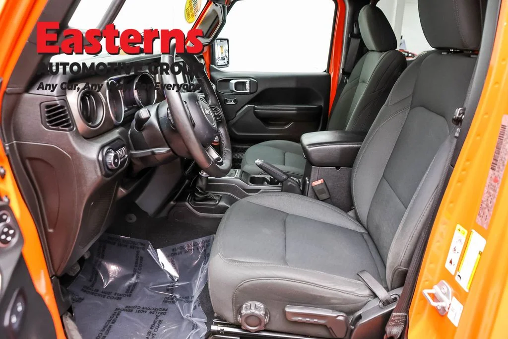 Used 2018 Orange Jeep Unlimited Sport S image 15