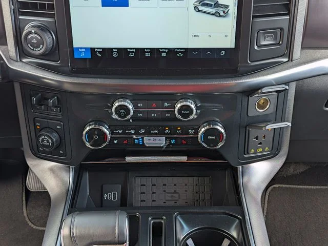 Used 2025 White Ford Platinum image 34
