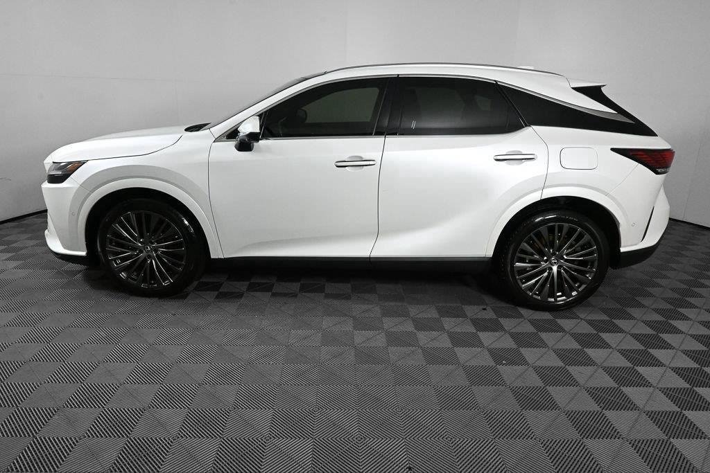 Used 2023 Eminent White Pearl Lexus RX 350 Luxury image 3