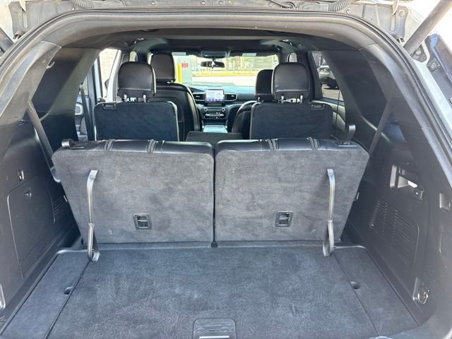 Used 2020 White Metallic Ford XLT image 37