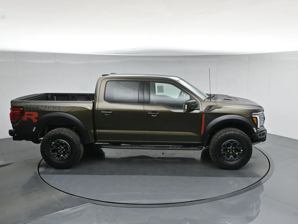 New 2026 Shelter Green Ford Raptor image 56