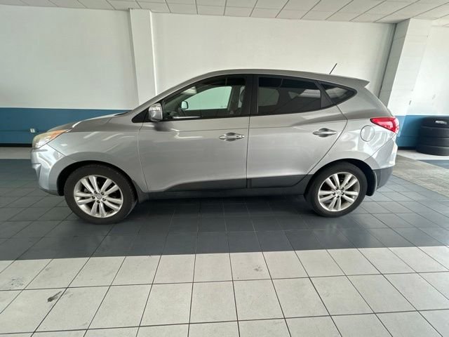 Used 2013 Graphite Gray Hyundai Limited image 4