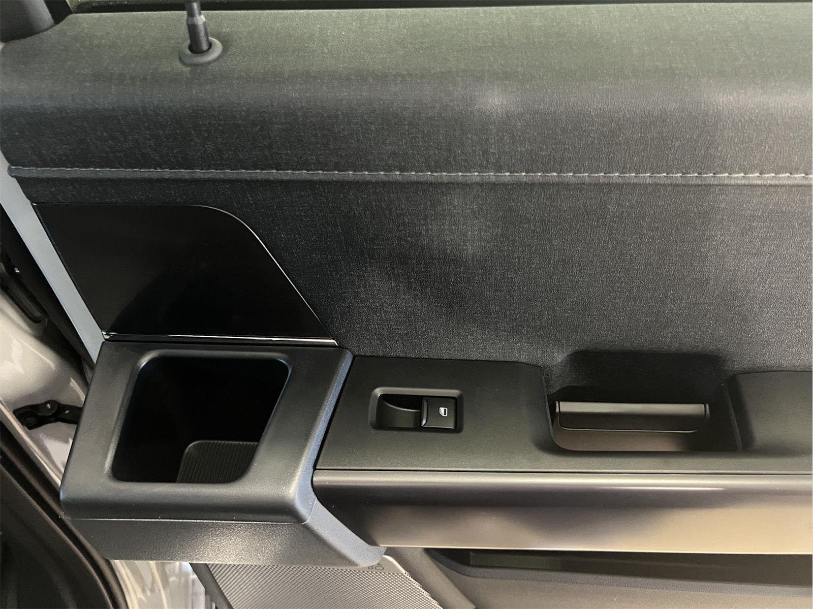 Used 2026 Avalanche Ford Lariat® image 14