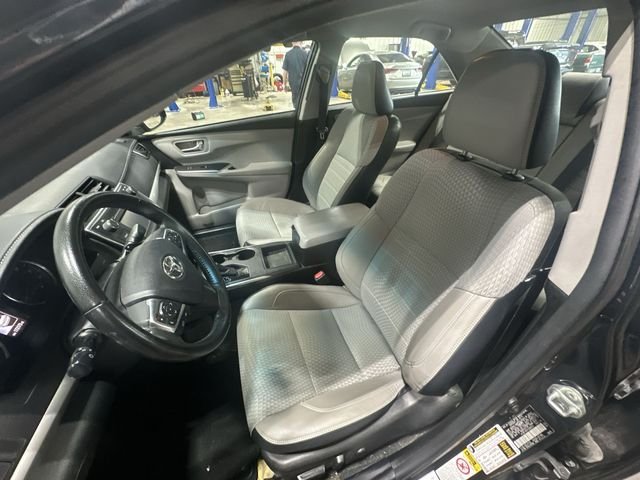 Used 2015 Gray Toyota SE image 17