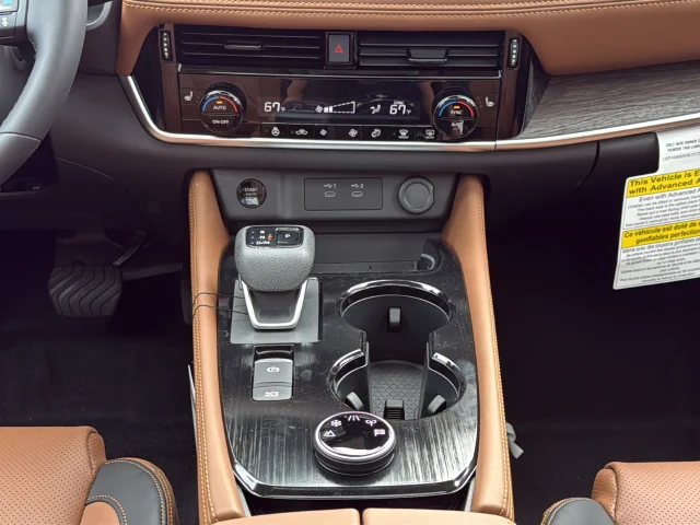New 2026 Obsidian Green Pearl Nissan Platinum image 29