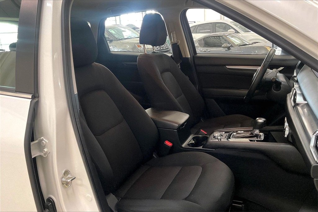 2023 MAZDA CX-5 - Image 5
