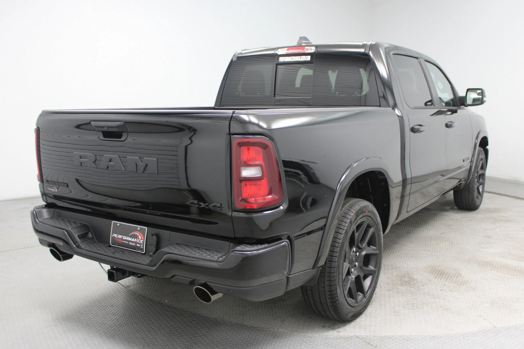 2026 RAM 1500 Laramie - Photo 26