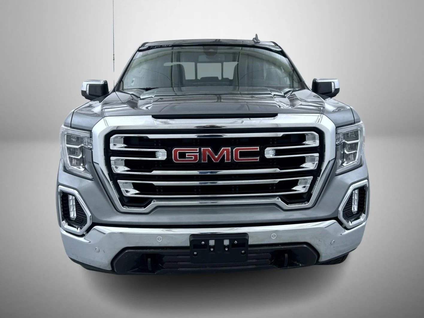 Used 2021 Gray GMC SLT image 2