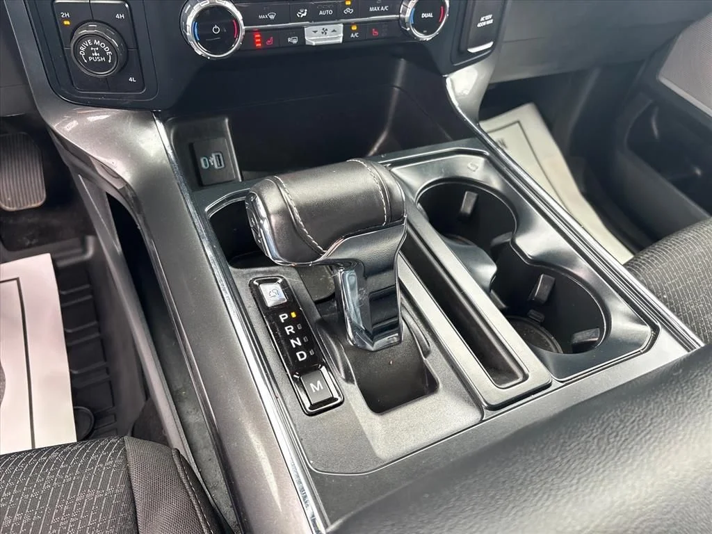 Used 2022 Black Ford XLT image 34