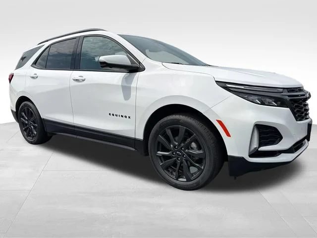 Used 2023 SUMMIT WHITE Chevrolet RS image 9