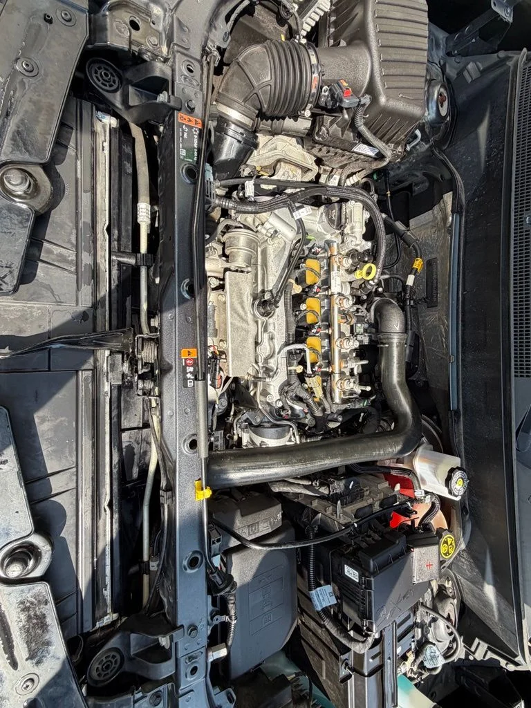 Used 2022 Gray Chevrolet RS image 7