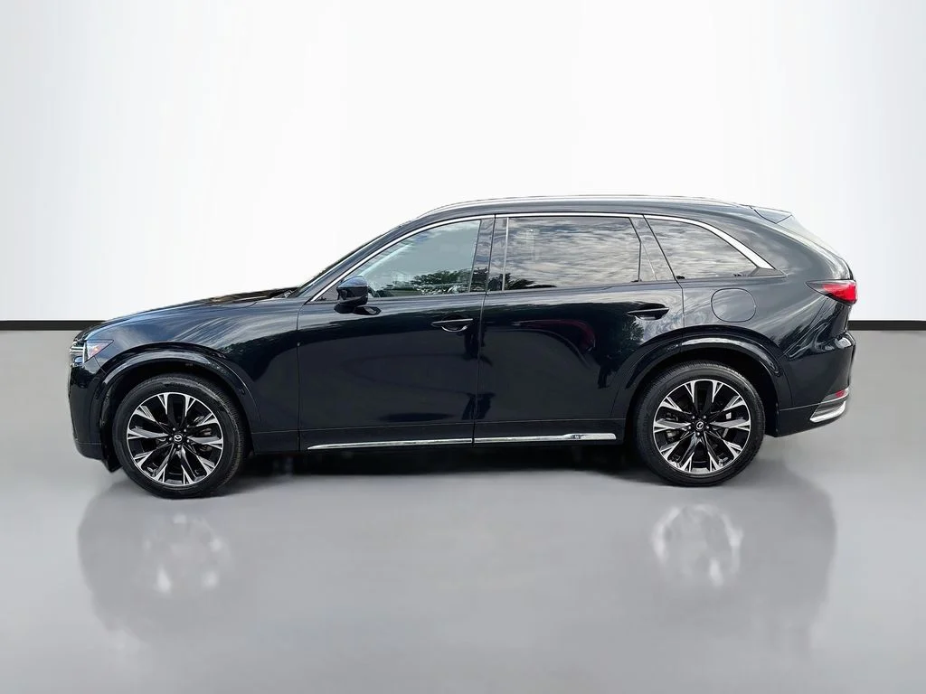 Certified Used 2024 Jet Black Mazda 3.3 Turbo S image 4