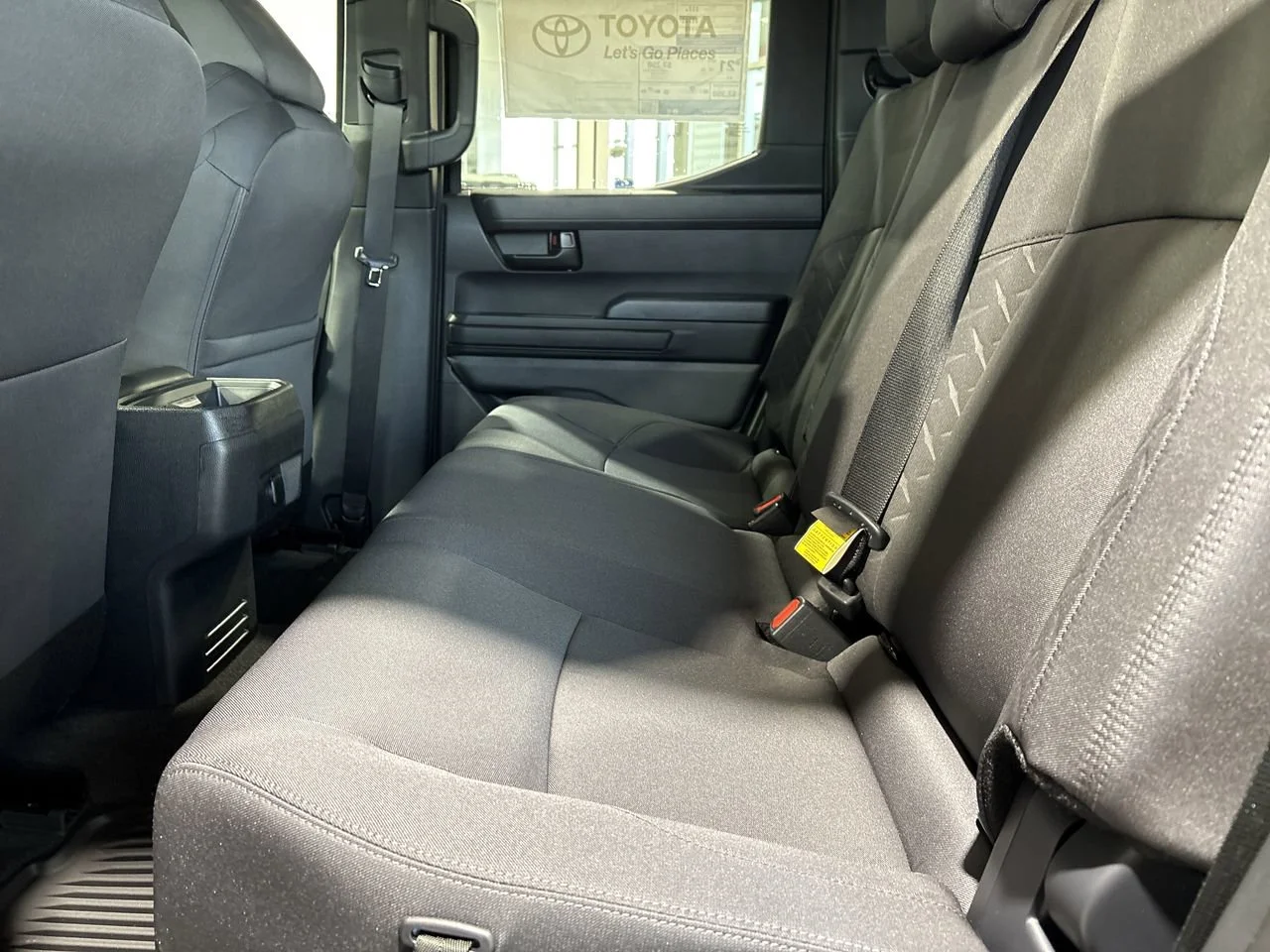 2026 Toyota Tacoma SR5 - Photo 23