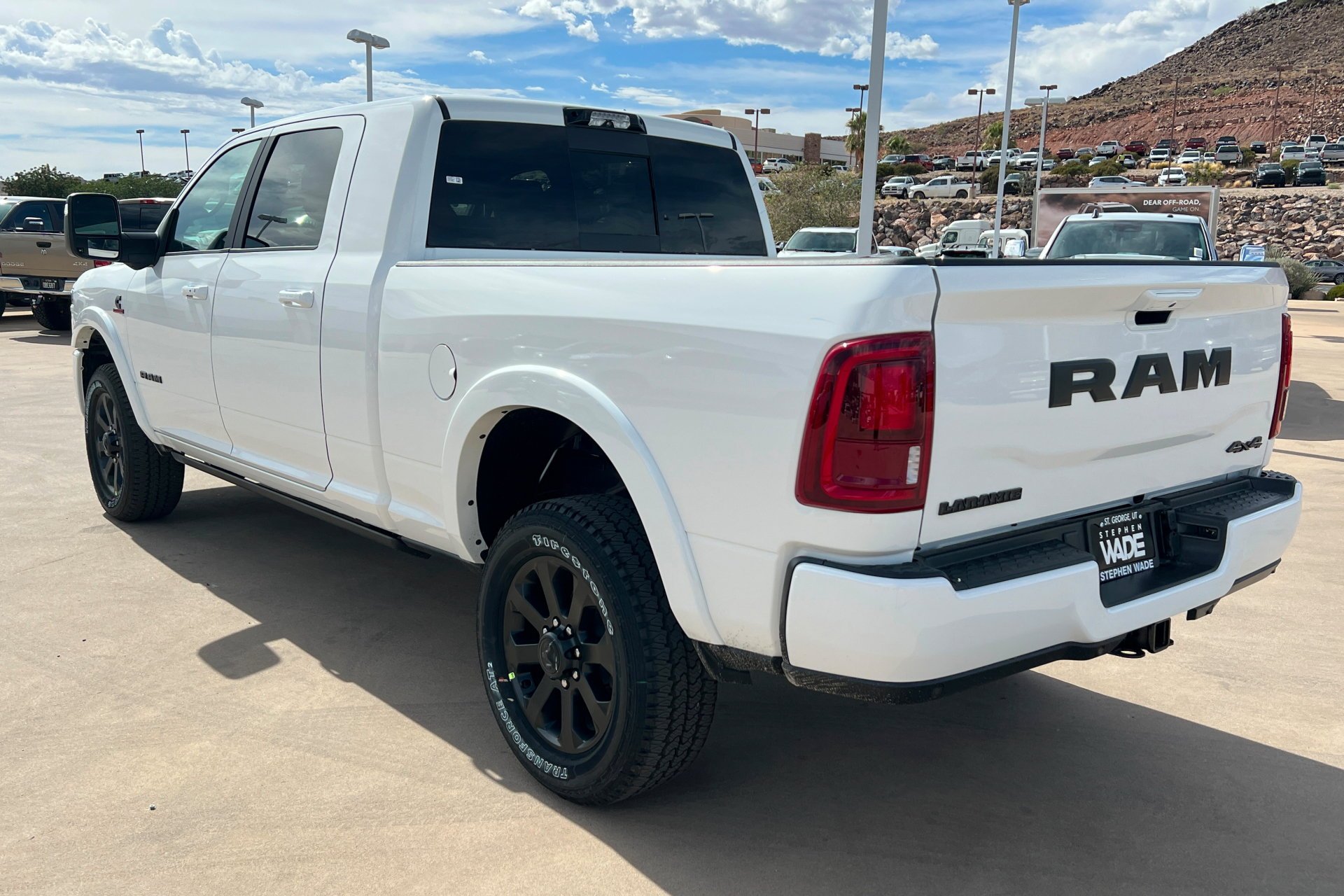 New 2027 Bright White Clear-Coat Exterior Paint RAM Laramie image 3