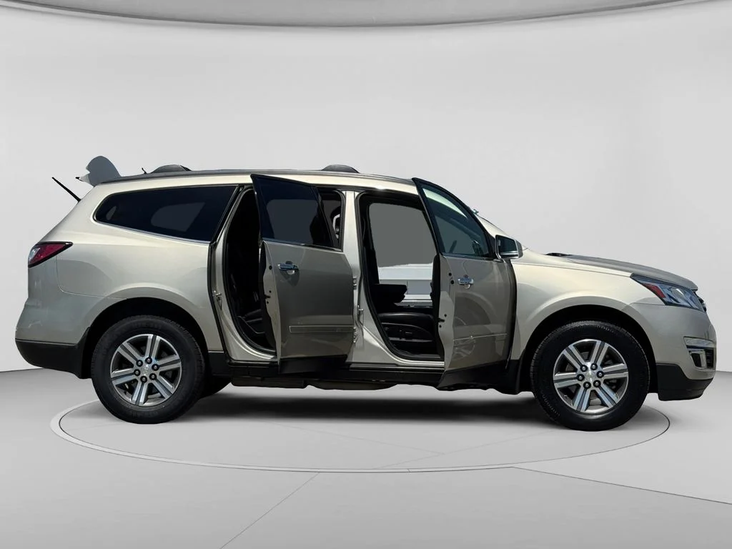 Used 2015 Gold Chevrolet 2LT image 31