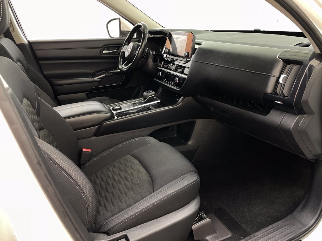 2022 Nissan Pathfinder SV - Photo 39