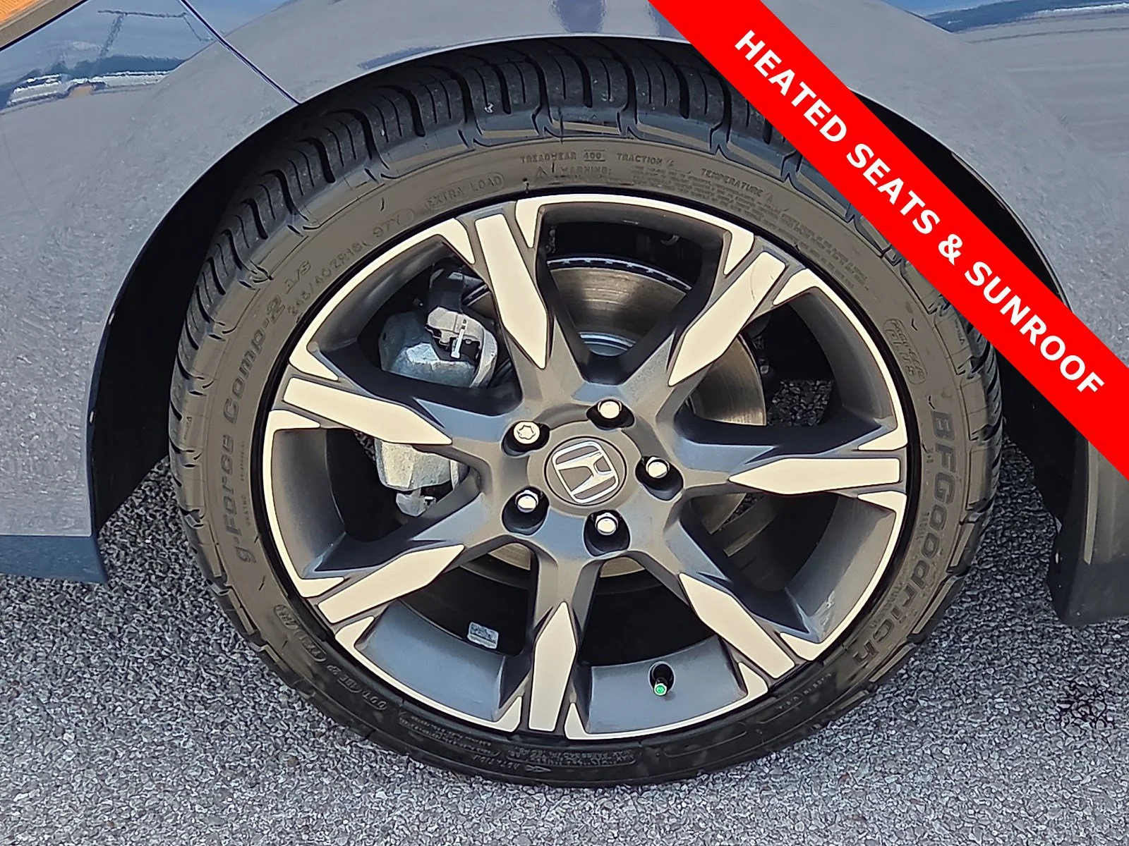 Used 2025 Blue Lagoon Pearl Honda Sport Touring image 7